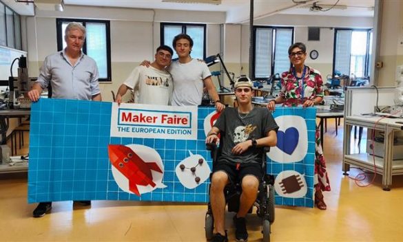 Siena, Istituto Sarrocchi presenta sedia a rotelle robotica al Maker Faire 2023 di Roma