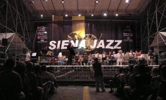 Siena Jazz, CdA receives new notice - Radio Esse's antennas.