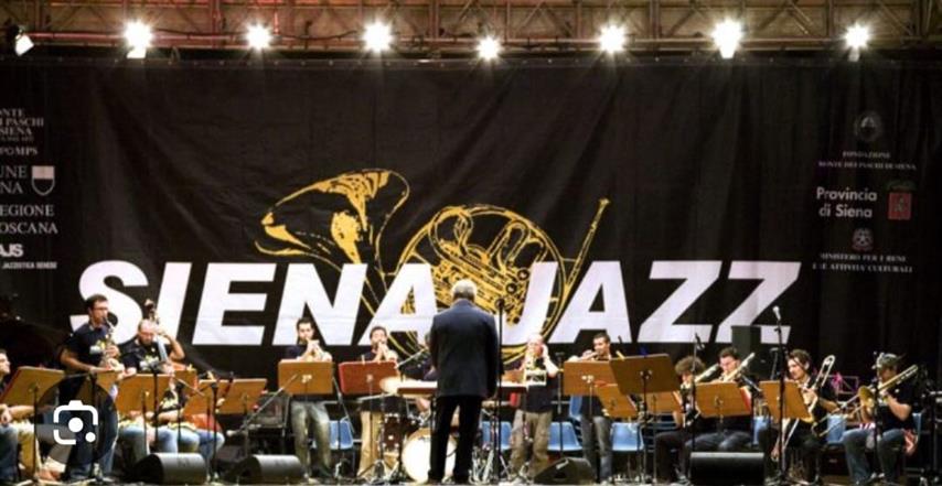 Siena Jazz, semestrale record con 340 mila euro di debiti in meno. Soddisfazione per il percorso di risanamento e rilancio.
