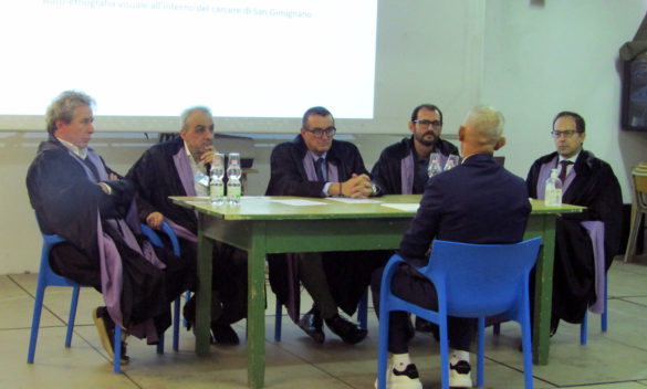 Siena del Polo Penitenziario si laurea in Scienze internazionali.