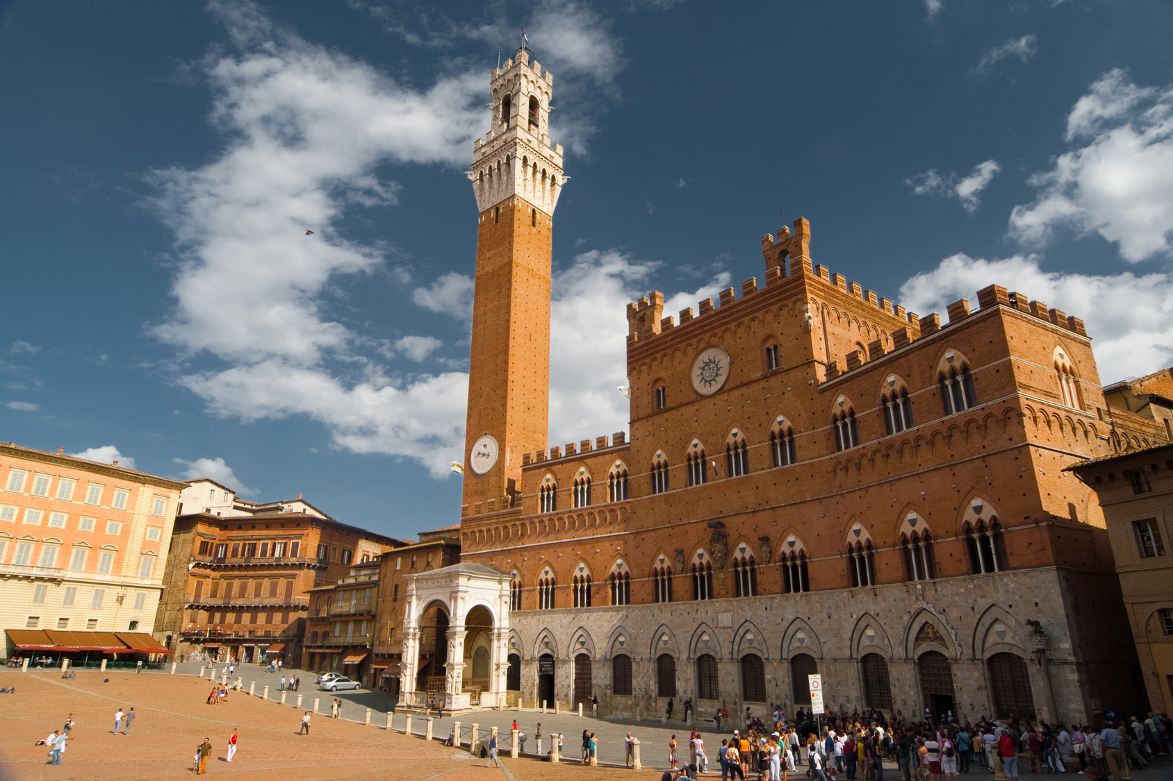 Siena indignata per attacco terrorista di Hamas, mozione unitaria approvata dal Consiglio Comunale.