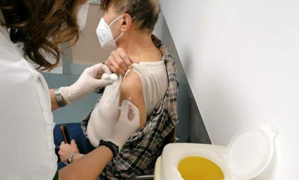 Vaccinazione Covid e influenza negli ambulatori dei medici di famiglia dal 16 ottobre.