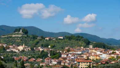 Vie dell'acqua, nuovi sentieri escursionistici aperti con una passeggiata inaugurale.