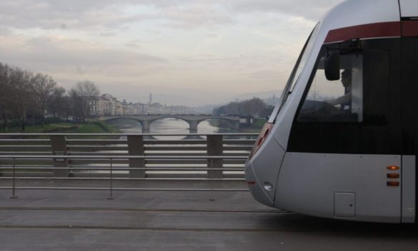 Visite guidate 'Tram-E-D'Arte' a Firenze, scopri la città lungo la tramvia gratis.