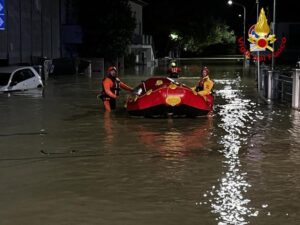 5 morti in Toscana a causa del maltempo, Prato, Firenze e i loro dintorni le zone più colpite.