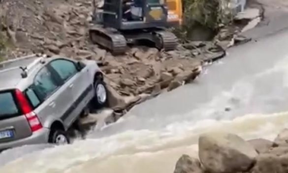 Alluvione in Valbisenzio, testimonianze-choc e ricerca di sopravvissuti.