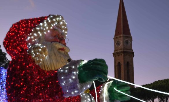 Arezzo Città del Natale, festa, mercatini e luci da record - intoscana