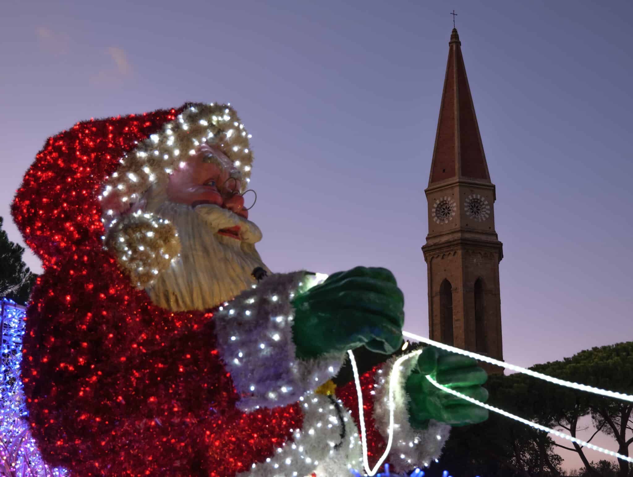 Arezzo Città del Natale, festa, mercatini e luci da record - intoscana