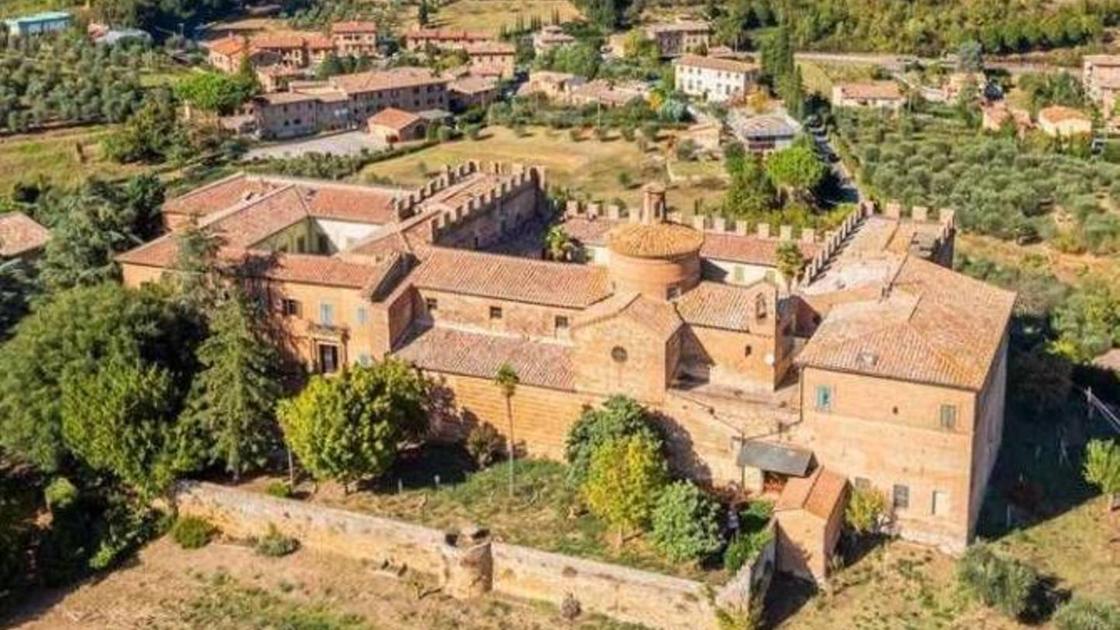 Badia di Sant’Eugenio,,monastero toscano in vendita