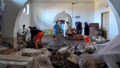 Biblioteca bambini distrutta, 70mila libri persi