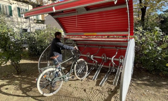 Biclostazione a Firenze per contrastare furti di ebike e bici