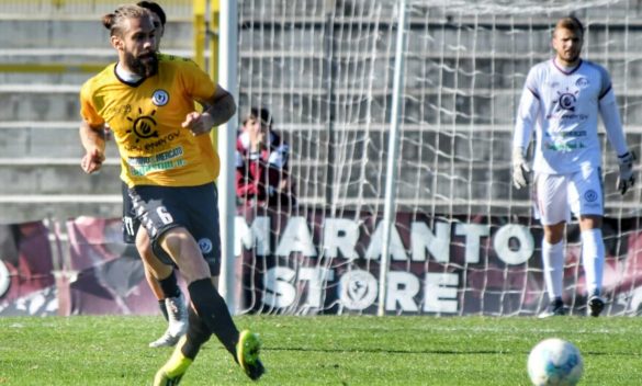 Arezzo, il giocatore Polvani dovrà operarsi e tornerà in campo a gennaio.