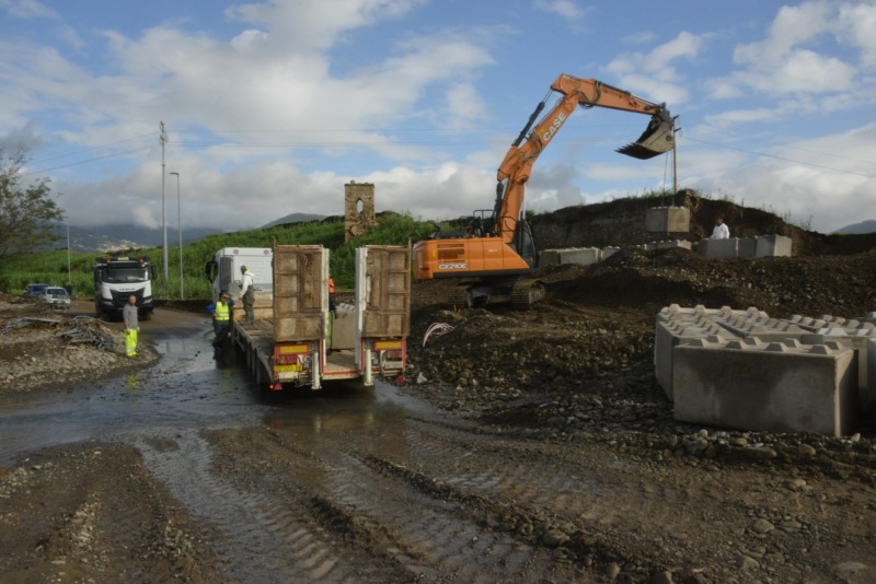 Cantieri aperti per argini alluvione in Toscana, Montale in situazione critica - Prima Firenze.