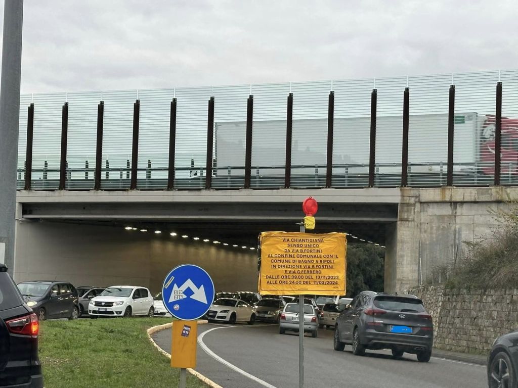 Chiantigiana, lavori causano traffico, senso unico verso Firenze.