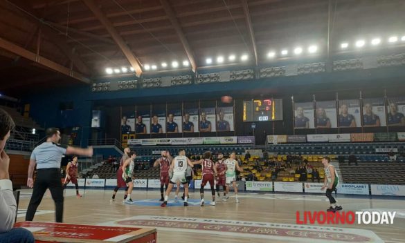 Basket, serie B, Lissone Interni Brianza-Akern Libertas Livorno in diretta. Live-stream disponibile.