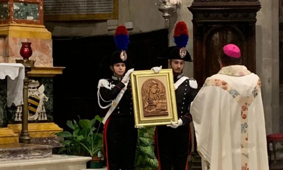 I carabinieri celebrano la "Virgo fidelis" in duomo.