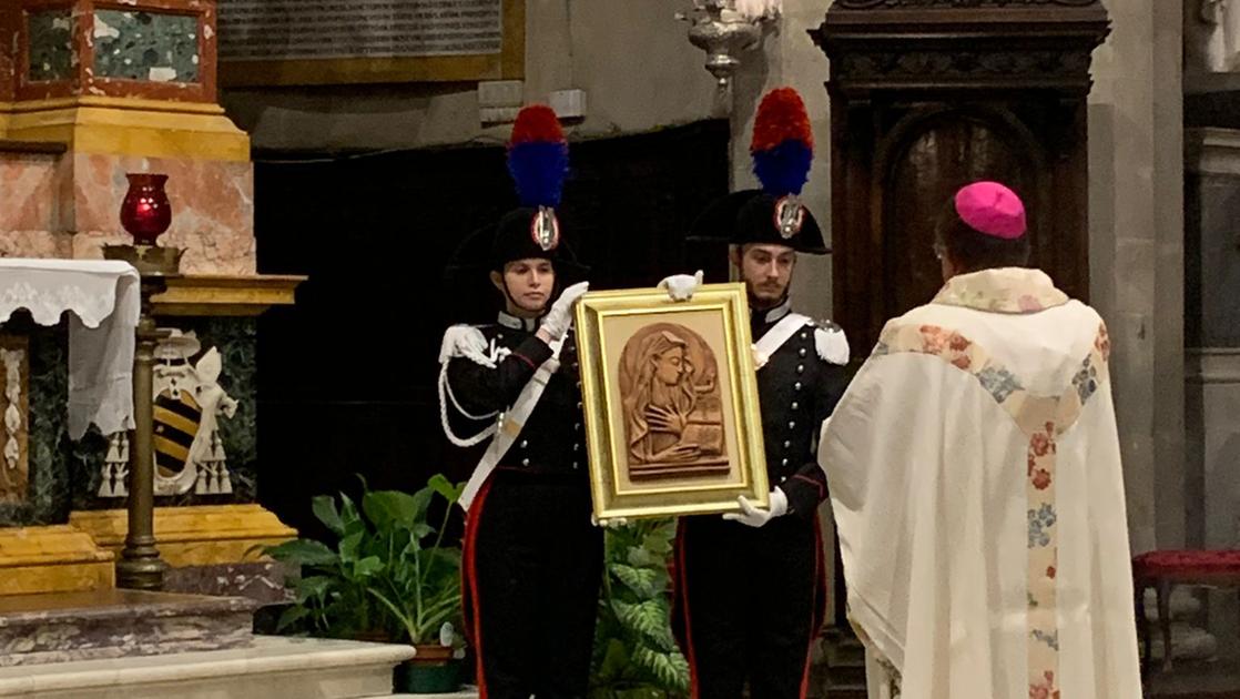 I carabinieri celebrano la "Virgo fidelis" in duomo.