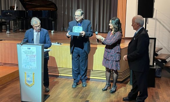 Il Cardinal Lojudice premiato con il "Premio Romei" dall'associazione nazionale presidi - Siena News