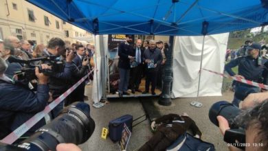 inaugurato lo stand della polizia ai comics con il commissario mascherpa