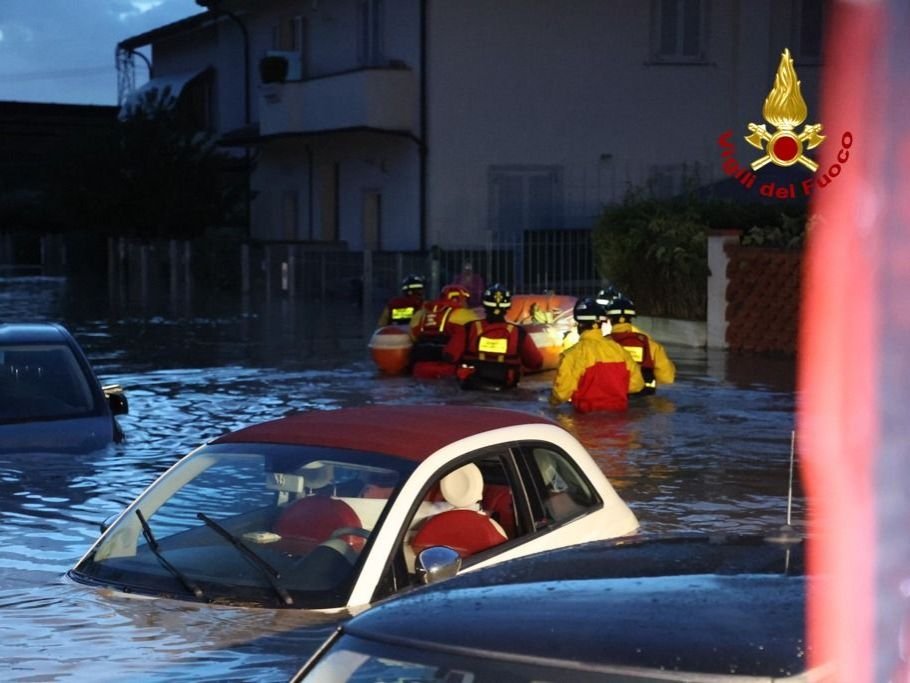 Interventi e salvataggi, più di 1000 interventi, 200 persone salvate