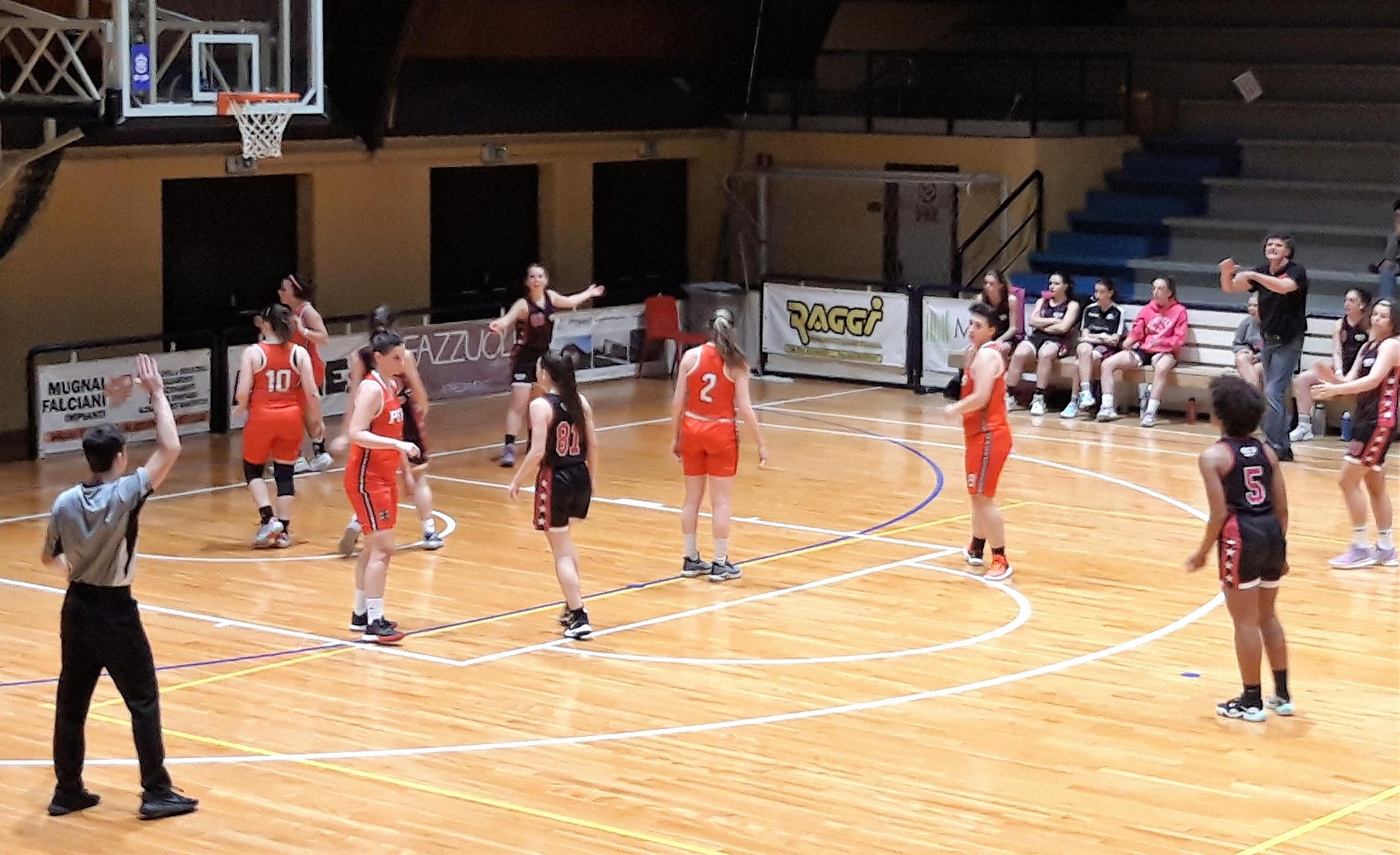 La Pallacanestro Femminile Pisa perde in serie C contro Valdarno, ma non demerita.