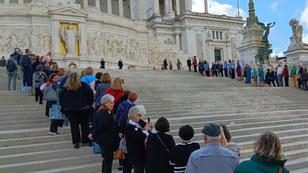 Le Daughters of the American Revolution in visita a Pisa.