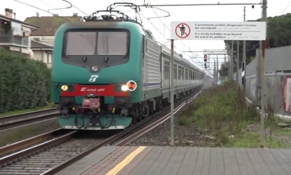 Maltempo interrompe ferrovia a Prato, viaggio a Firenze passa per Pisa.