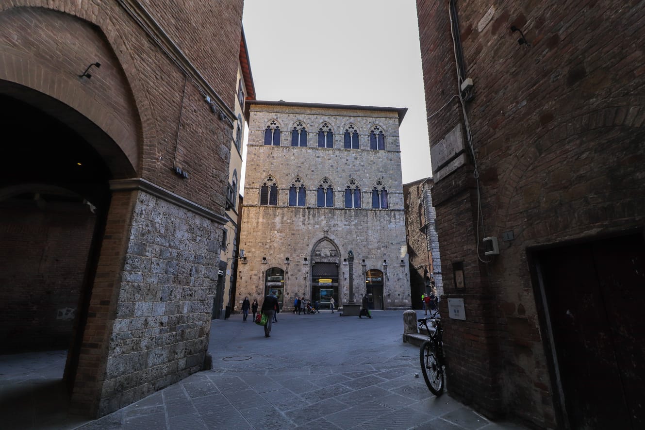 Manifestazione alle 18 oggi per Giulia Cecchettin - "Non una di meno Siena" appella - Siena News