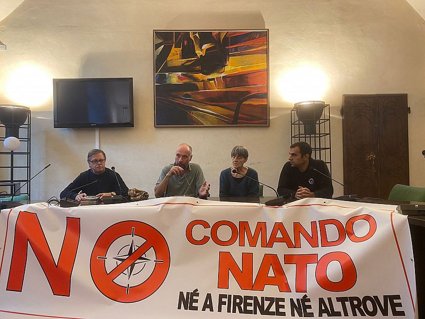 Manifestazione in città sabato per il comando NATO a Firenze.