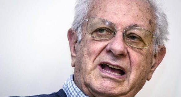 Morto Luigi Berlinguer, camera ardente a Siena