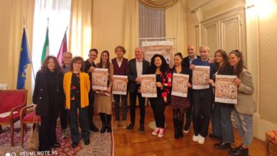 Paola Minaccioni, Marco Ligabue e altri al Goldoni contro la violenza sulle donne - Livorno Sera