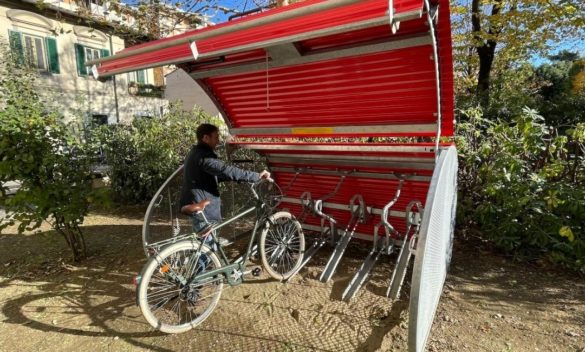 Biclostazione a Firenze, parcheggio sicuro per bici ed ebike