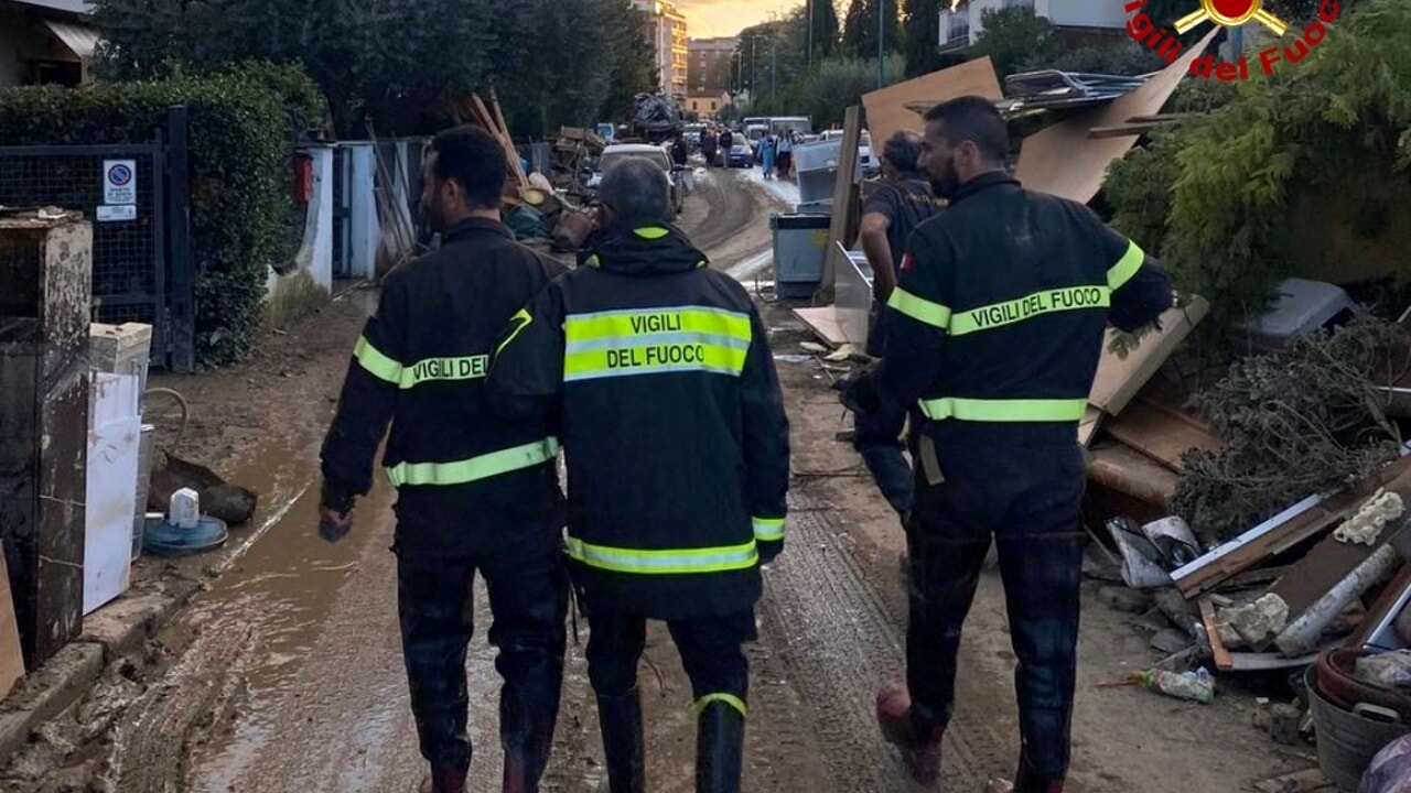 Riassumi questo titolo tra 55 e 65 caratteri Alluvione, il meteo avverso non farebbe paura. Monticelli, “La situazione è stata ripristinata”