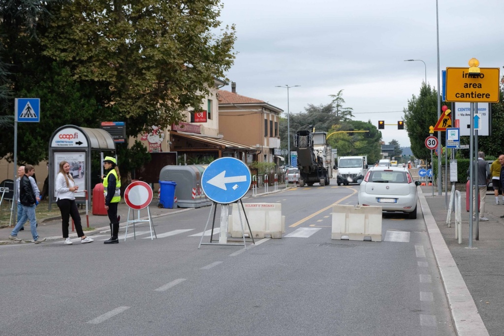 Riassumi questo titolo tra 55 e 65 caratteri Donati e Caneschi chiedono la riapertura immediata di via Fiorentina