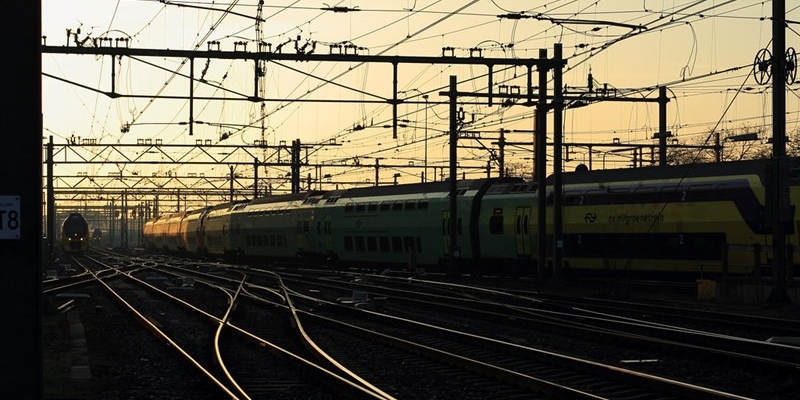 Ripercussioni su linee Valdarno e Pontassieve-Borgo a causa di lavori di manutenzione alla linea alta velocità Firenze-Roma.