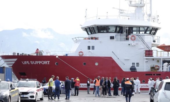 Salvati 21 migranti, in arrivo a Marina di Carrara