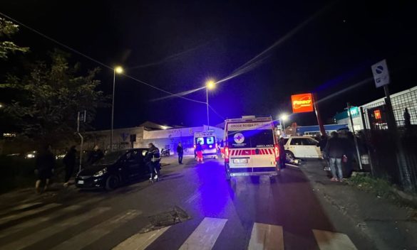 Incidente auto-moto via Mastacchi, scontro.