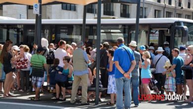 Stop alla fermata prolungata dei bus turistici a Via Cogorano