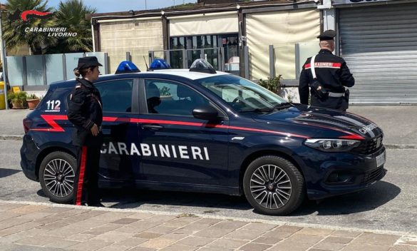 Tentativo "truffa specchietto" a Pisa, truffatore identificato e denunciato