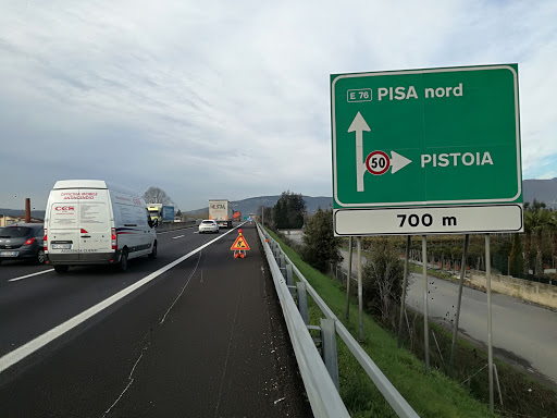 Tratti autostrada A11 chiusi per emergenza maltempo