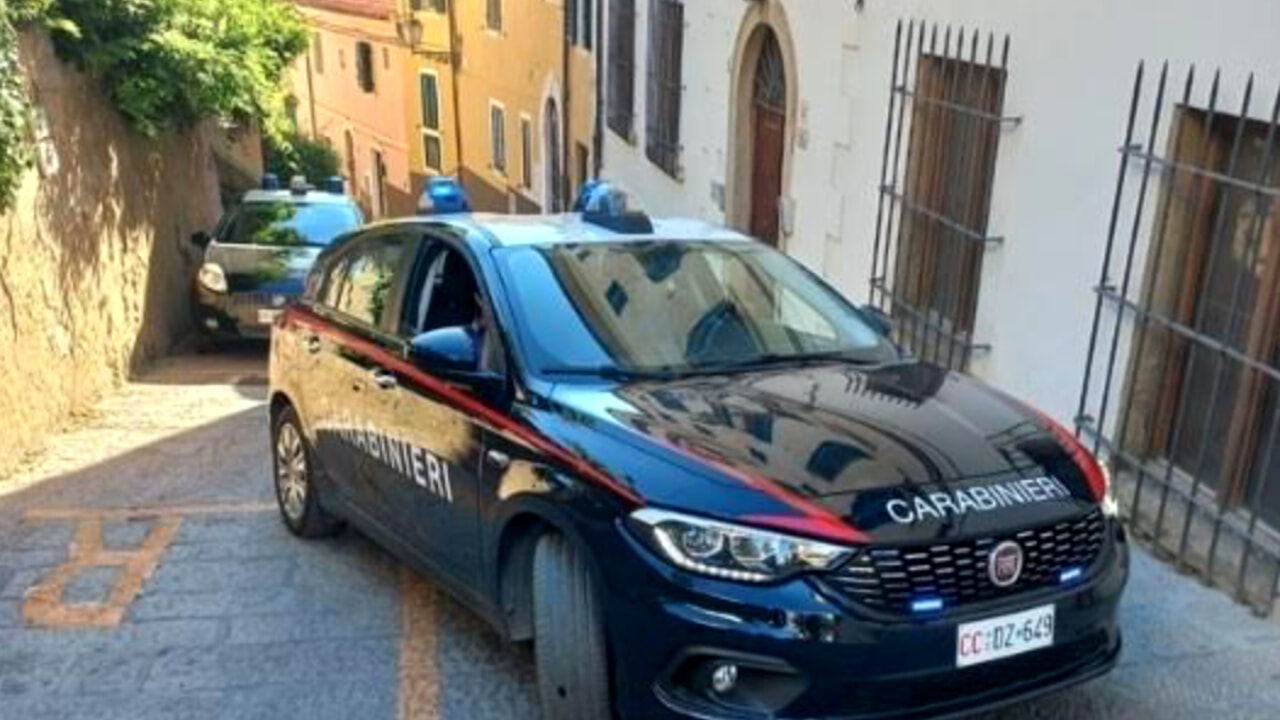 Uomo arrestato per maltrattamenti, insulti e minacce all'ex compagna