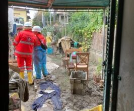 Volontari Cisom Siena agiscono in zona alluvionata - Il Cittadino Online
