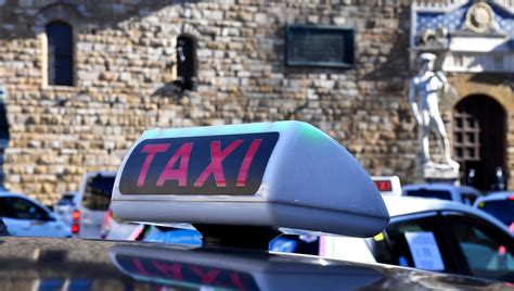 Unione Estra E Taxi Arezzo Per Over 65