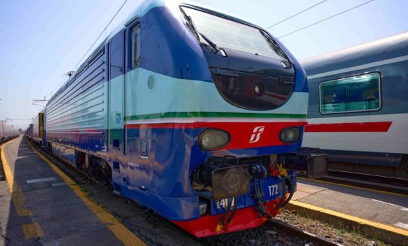«Passeggeri prigionieri nel treno»: la protesta di Toscana e Umbria - Umbria 24