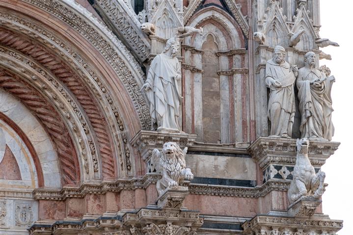 Siena: novità sul Duomo ;il 29 febbraio  verranno illustrate per la prima volta in un convegno  all’Accademia dei Fisiocritici -