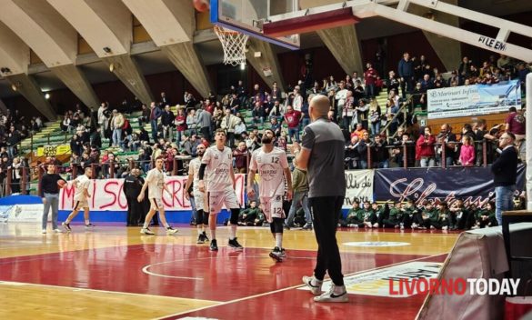 Basket serie B | Paperdi Caserta - Akern Libertas Livorno in diretta. Live