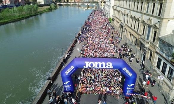 Firenze, doppietta keniota alla Half Marathon: tra gli uomini vince Kimutai, tra le donne prima al traguardo Omosa