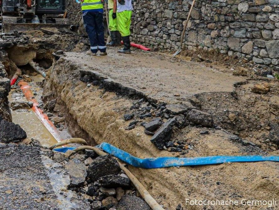 Firenze, si aprono sette cantieri sulla rete idrica: previsti restringimenti e chiusure