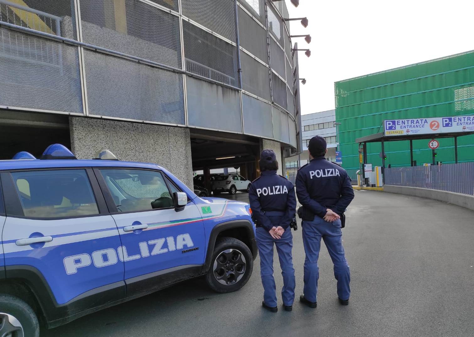 Furto con spaccata per 50mila euro, arrestati in tre: erano in aeroporto - gonews.it