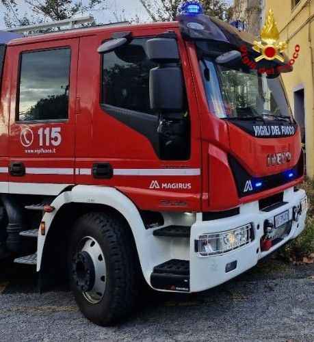 Infortunio sul lavoro in via Zola, intervengono i vigili del fuoco - Livornopress - notizie livorno